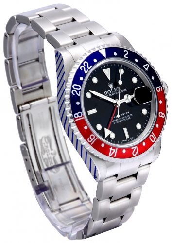 Side view image of a vintage stainless steel Rolex GMT-Master 16700 with a Pepsi bezel
