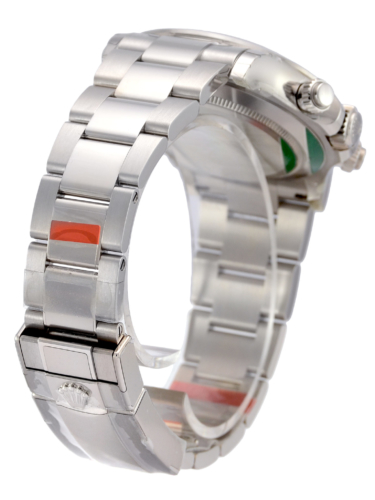 Bracelet clasp view image of a white gold 40mm Rolex Daytona 116509 featuring the desirable black & red racing dial