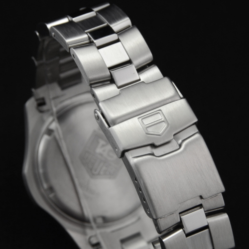 TAG Heuer 2000 Exclusive WN1110.BA0332 Steel & Black 38mm Pre-Owned Used Second Hand For Sale UK Manchester North West