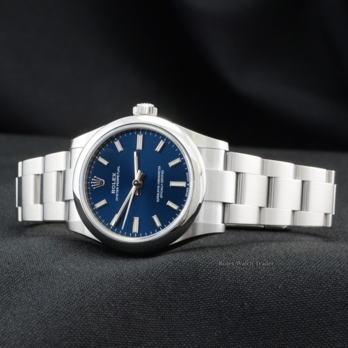 Rolex Oyster Perpetual 31 277200 Bright Blue Dial 2021 UK Unworn Brand New Navy Blue Sunburst Effect Women's Ladies' 31mm For Sale Available Purchase Buy Online with Part Exchange or Direct Sale Manchester North West England UK Great Britain Buy Today Free Next Day Delivery Warranty Luxury Watch Watches