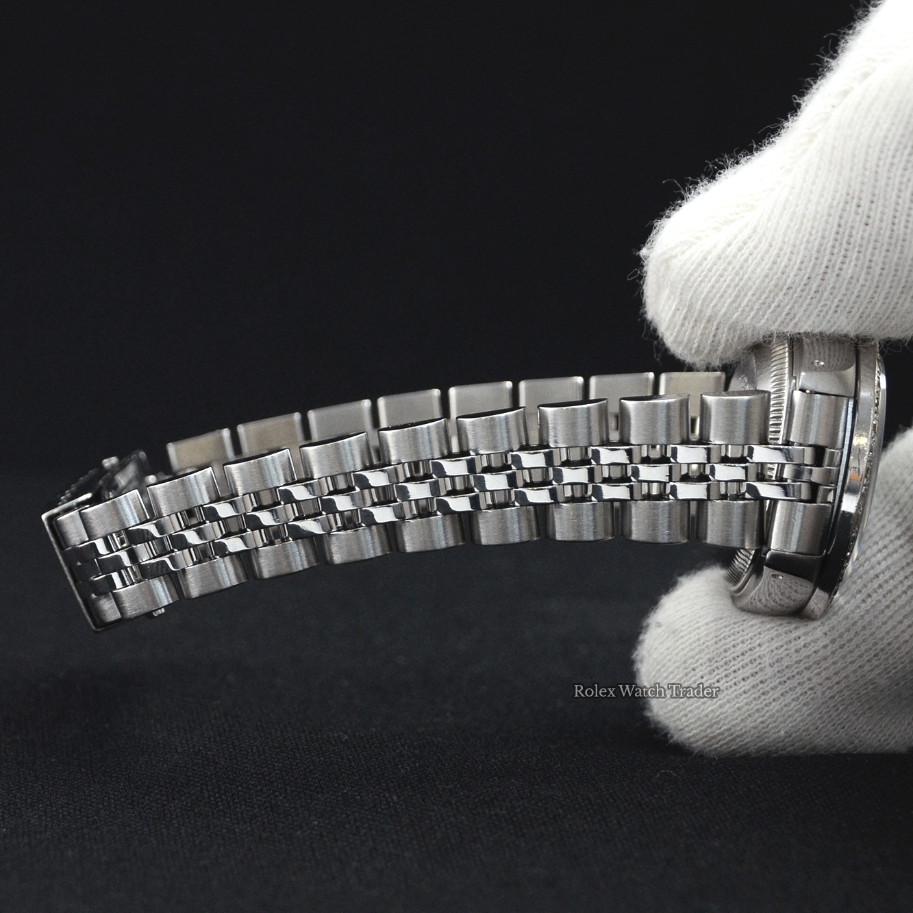 Bracelet detail Rolex Lady-Datejust 26mm 69174 Gem Set Bezel Black Diamond Dot Dial For Sale Available Purchase Buy Online with Part Exchange or Direct Sale Manchester North West England UK Great Britain Buy Today Free Next Day Delivery Warranty Luxury Watch Watches