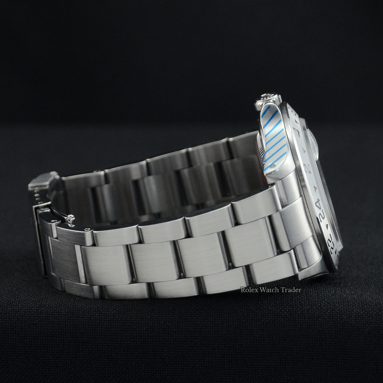 6 o'clock bracelet side Rolex Explorer II 16570 40mm White Dial Serviced by Rolex Unworn Since For Sale Available Purchase Buy Online with Part Exchange or Direct Sale Manchester North West England UK Great Britain Buy Today Free Next Day Delivery Warranty Luxury Watch Watches