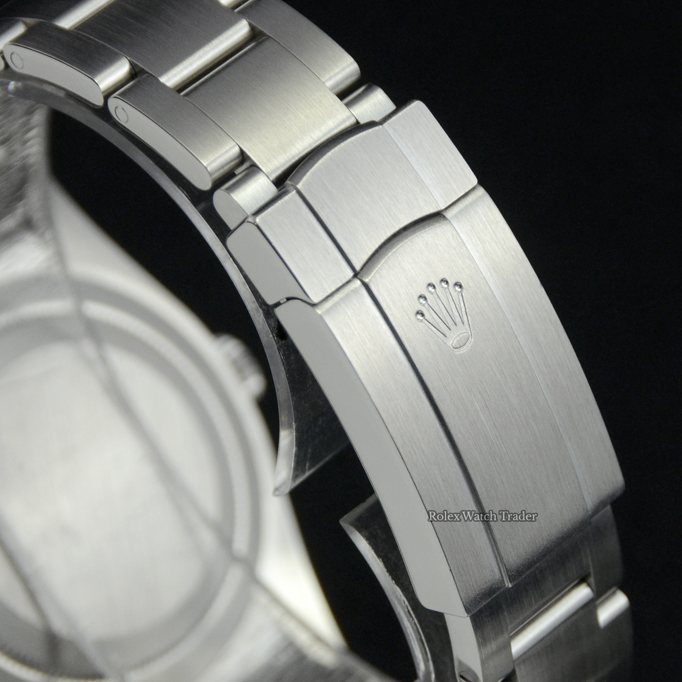 Clasp detail Rolex Oyster Perpetual 39 39mm 114300 White Dial 2018 For Sale Available Purchase Buy Online with Part Exchange or Direct Sale Manchester North West England UK Great Britain Buy Today Free Next Day Delivery Warranty Luxury Watch Watches