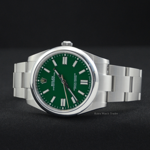 Rolex Oyster Perpetual 41 124300 Green Dial 01/24 UK with Till Receipt Complete Set Unworn For Sale Available Purchase Buy Online with Part Exchange or Direct Sale Manchester North West England UK Great Britain Buy Today Free Next Day Delivery Warranty Luxury Watch Watches