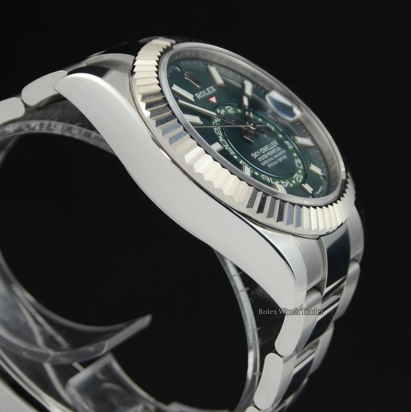 Rolex Sky-Dweller 336934 | Complete Set 2023 | Green Sky | Immediate Dispatch or Collection Rolex Sky-Dweller Certified 336934 | Complete Set 2023 | Green Sky | Immediate Dispatch or Collection For Sale Available Purchase Buy Online with Part Exchange or Direct Sale Manchester North West England UK Great Britain Buy Today Free Next Day Delivery Warranty Luxury Watch Watches