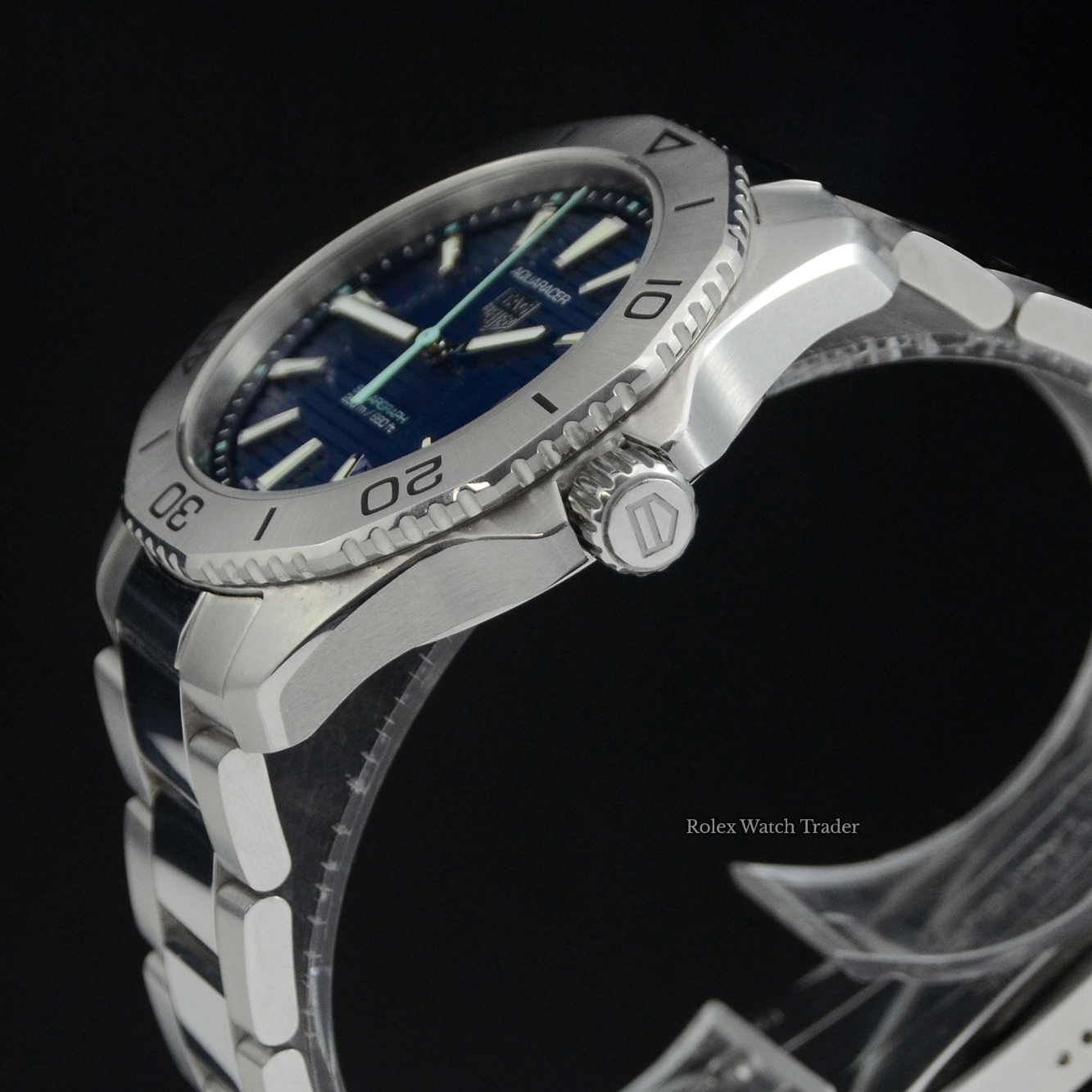 TAG Heuer Aquaracer Professional 200 Solargraph WBP1113.BA0000 TAG Heuer Aquaracer Professional 200 Solargraph WBP1113.BA0000 For Sale Available Purchase Buy Online with Part Exchange or Direct Sale Manchester North West England UK Great Britain Buy Today Free Next Day Delivery Warranty Luxury Watch Watches