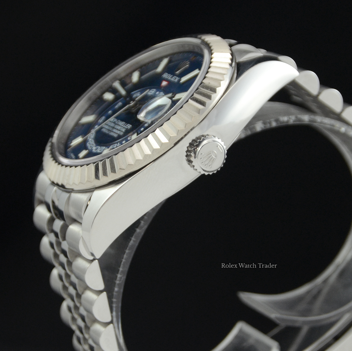 Rolex Sky-Dweller 326934 | Blue Dial | 2022 Full Set | Immediate Dispatch or Collection Rolex Sky-Dweller 326934 | Blue Dial | 2022 Full Set | Immediate Dispatch or Collection For Sale Available Purchase Buy Online with Part Exchange or Direct Sale Manchester North West England UK Great Britain Buy Today Free Next Day Delivery Warranty Luxury Watch Watches