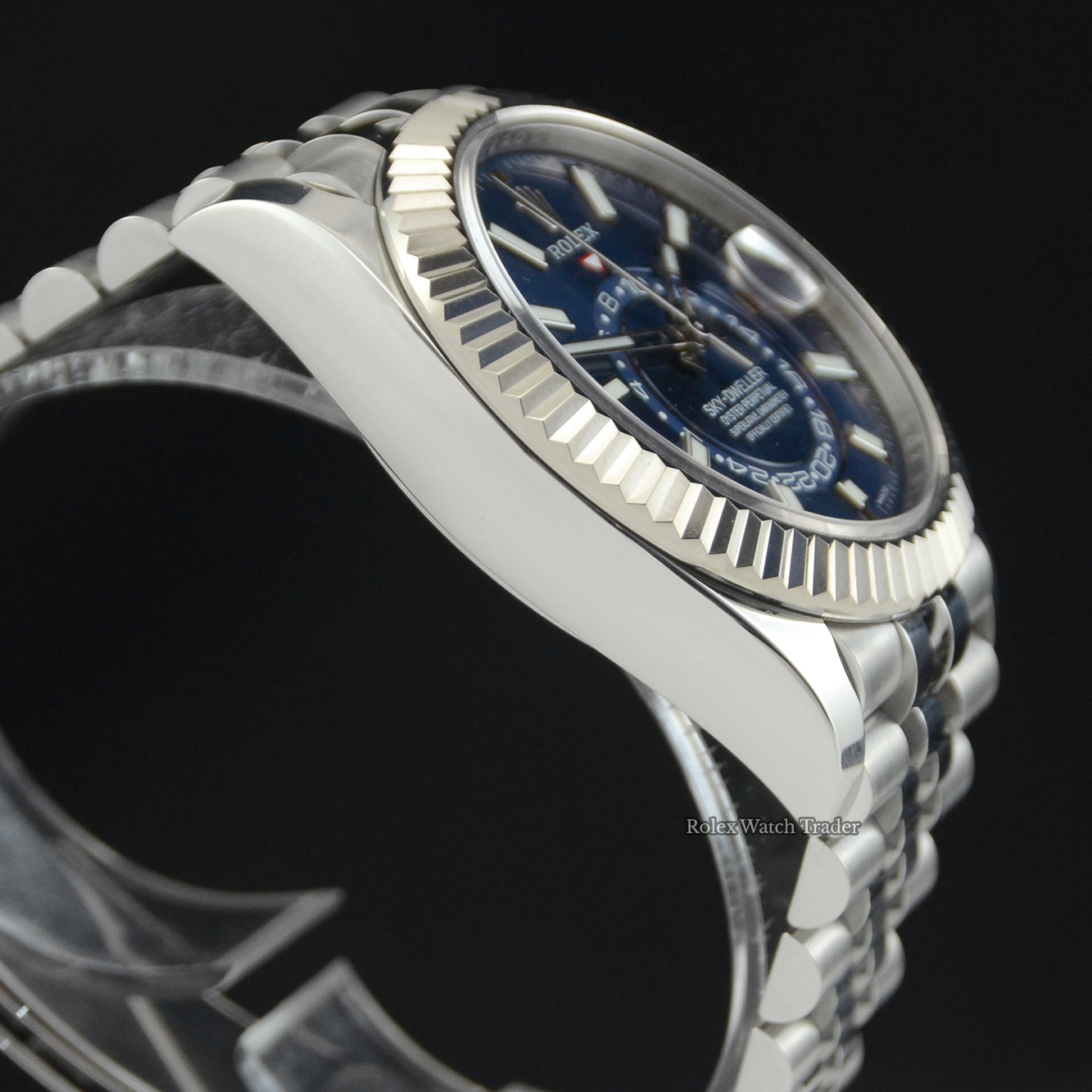 Rolex Sky-Dweller 326934 | Blue Dial | 2022 Full Set | Immediate Dispatch or Collection Rolex Sky-Dweller 326934 | Blue Dial | 2022 Full Set | Immediate Dispatch or Collection For Sale Available Purchase Buy Online with Part Exchange or Direct Sale Manchester North West England UK Great Britain Buy Today Free Next Day Delivery Warranty Luxury Watch Watches