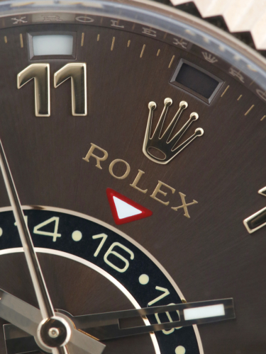 Rolex Sky-Dweller 326135 | UK Dec 14 Full Set | True Unworn NOS