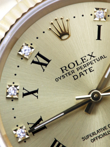 Rolex Oyster Perpetual Date 15238