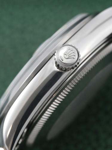 Rolex Oyster Perpetual Date 15200