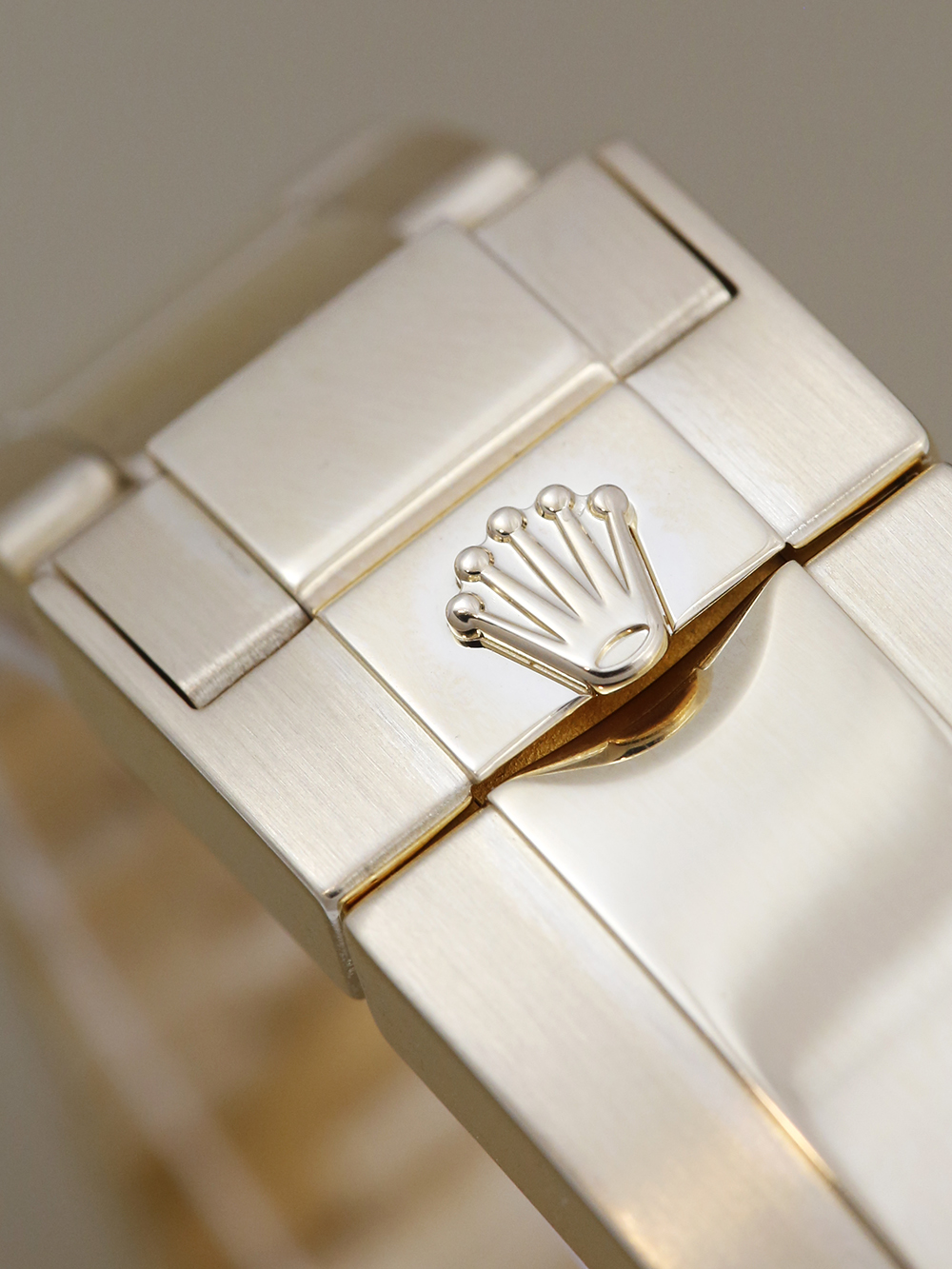 Rolex Submariner Date 116618LB | box and papers July 2016 Rolex Submariner Date 116618LB | box and papers July 2016