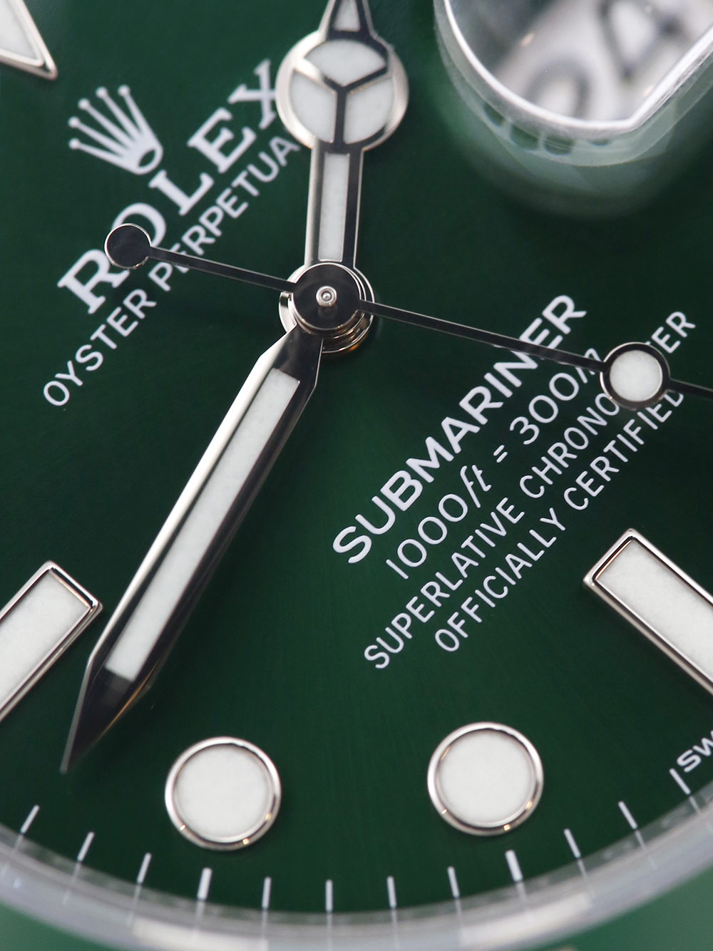 Rolex Submariner Date 116610LV UK Feb 2020 | Serviced by Rolex Rolex Submariner Date 116610LV UK Feb 2020 | Serviced by Rolex